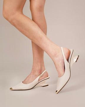 Roberta Pumps