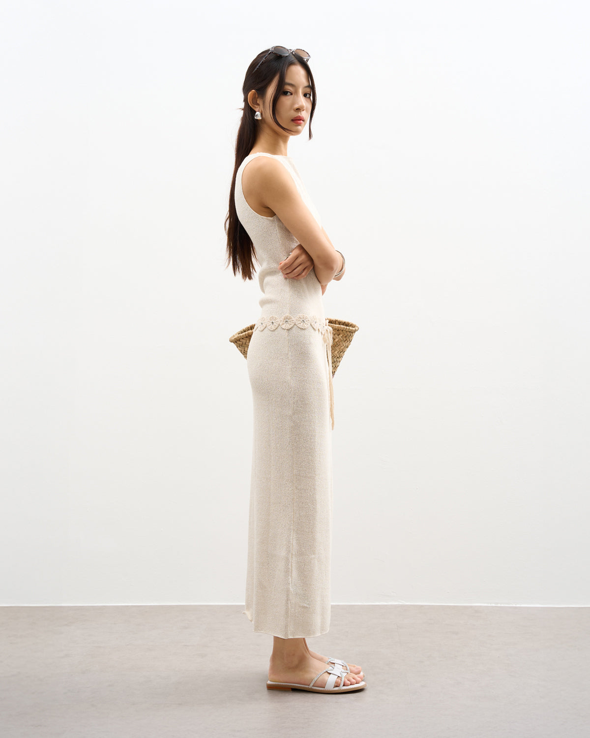#color_ivory