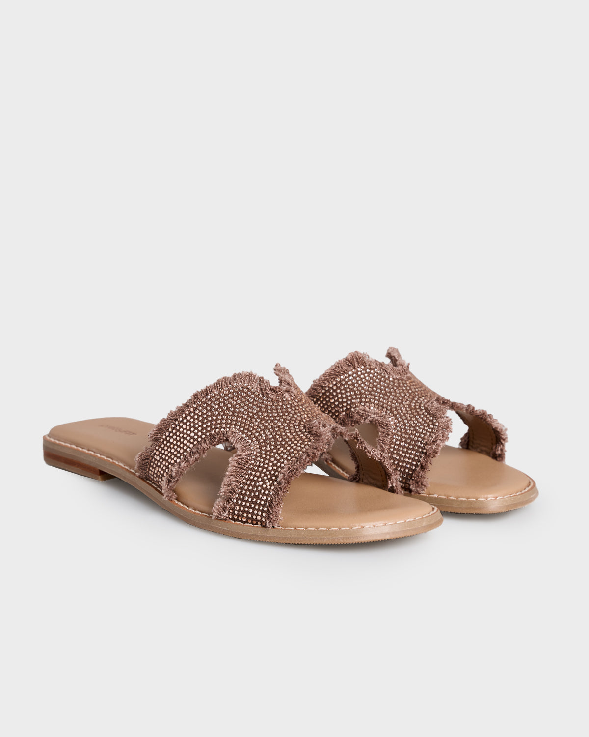 #color_brown