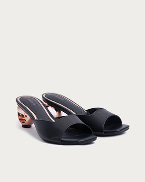 Zoria Sandals